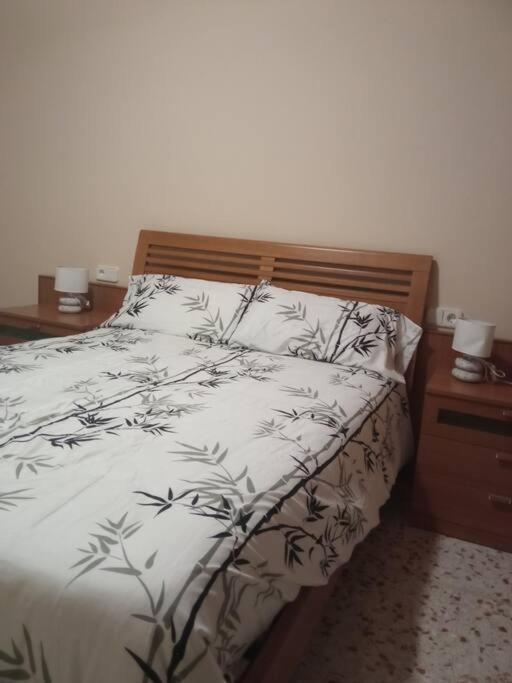 Apartamento-Casa Turistica L'Espigol Сан-Лоренсо-де-Моруніс Екстер'єр фото