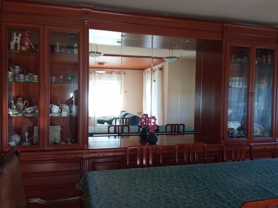 Apartamento-Casa Turistica L'Espigol Сан-Лоренсо-де-Моруніс Екстер'єр фото