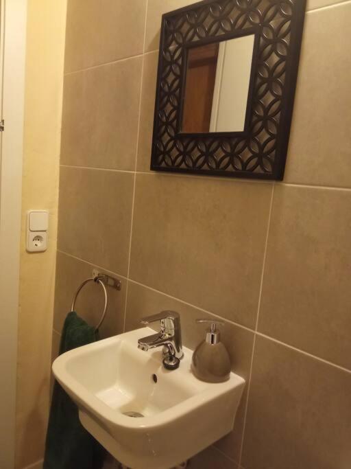 Apartamento-Casa Turistica L'Espigol Сан-Лоренсо-де-Моруніс Екстер'єр фото